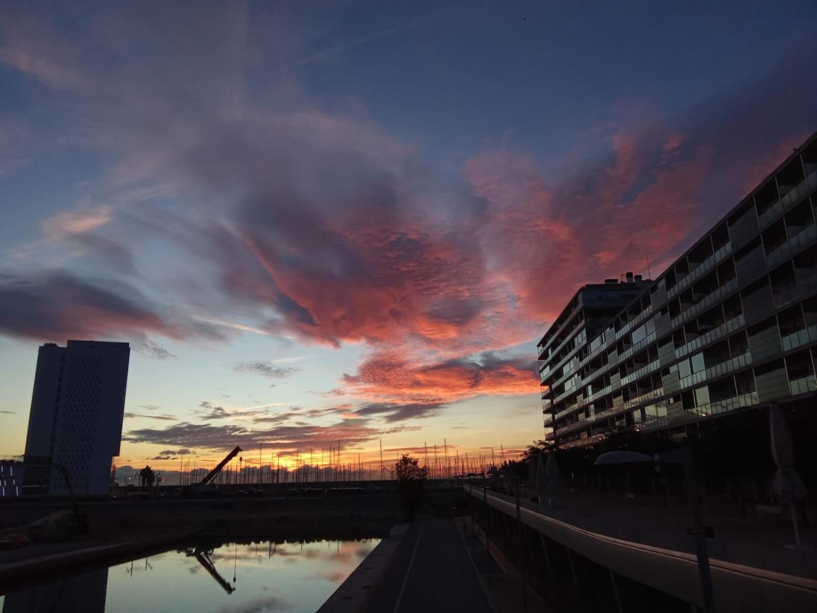 Ap4Us B1 - Apartment For Us - Sightseeing & Beach Near To Barcelona Badalona Eksteriør bilde